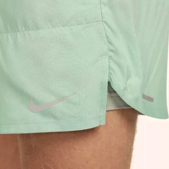 Nike Stride men's 7" 2-in-1 Running Shorts - Mineral Green - Picture 4 of 13